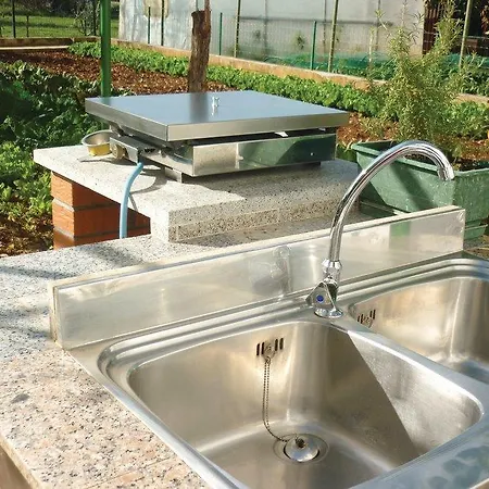 Nevina 1230 Apartmán